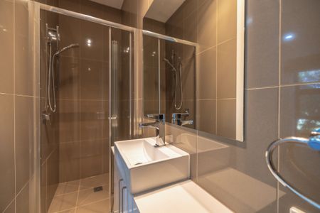 1/3 Jaguar Drive, Clayton VIC 3168 - Townhouse For Rent | Domain - Photo 3