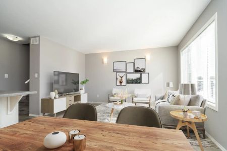 Blumberg Parks Edge — 3 Bed - Eve A - Photo 3