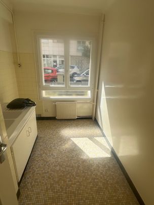Location Appartement 2 pièces 43m² CHARENTON LE PONT 94220 - Photo 1