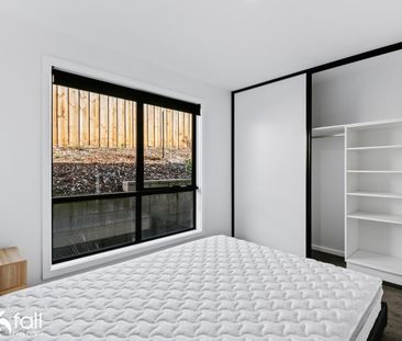 Modern & Low-Maintenance Living - Photo 4