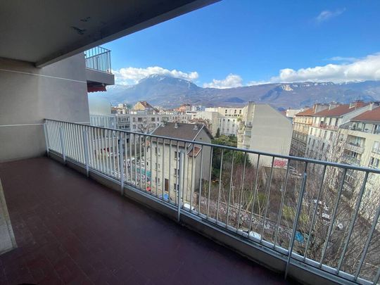 Location appartement Grenoble 38000 1 pièce 29.56 m² - Photo 1