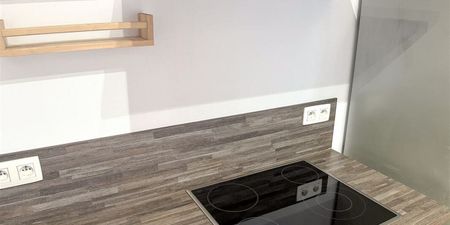 Appartement te huur in Antwerpen voor € 850 met 1 slaapkamer - Photo 3