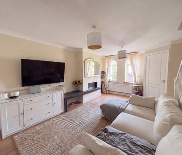 2 bedroom terraced house to rent - Photo 1