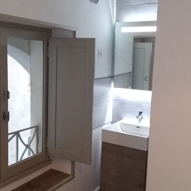 Location Appartement 2 pièces 42m² - Photo 1