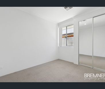 Luxurious family living! - Photo 6