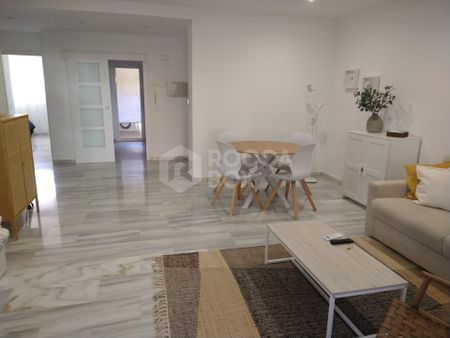 Apartment in Ground Floor 2 Bedroom with Terrace - Foto 2