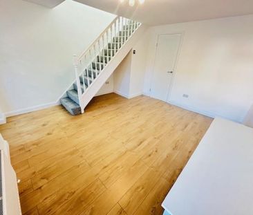 2 bedroom House To Let - Photo 2