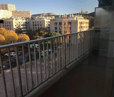 Appartement 1 pièces 28m2 MARSEILLE 9EME 520 euros - Photo 2