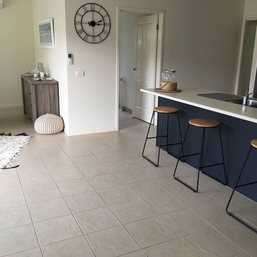 12 Tasman Court, Torquay - Photo 1