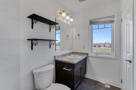 For Lease - 72 Bannister Crescent, Brampton, Ontario - Photo 3