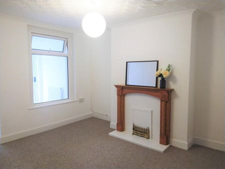 3 bedroom house to rent - Photo 3