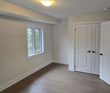 For Lease - 35 Marret Lane Unit# 9, Clarington, Ontario - Photo 6