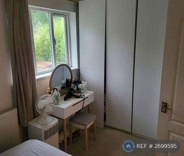 3 bedroom terraced house to rent - Photo 1