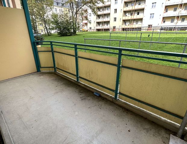 Frei ab 1.5.25 ! Laminat und großer Balkon u.v.m. - Foto 1