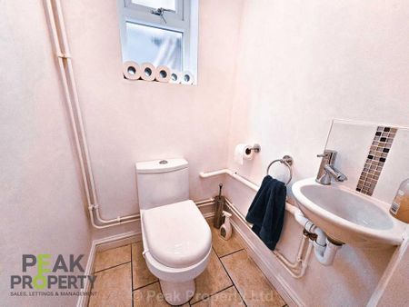 1 bedroom in a house share to rent - Photo 5