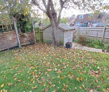 3 bedroom semi-detached house to rent - Photo 4