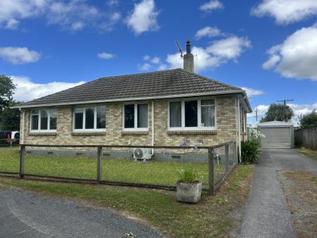 *Under Offer* 10 Riverview Road, Huntly - Photo 3