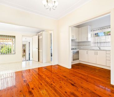 Charming Two Bedroom + Study Home with Flexible Living Options and ... - Photo 1