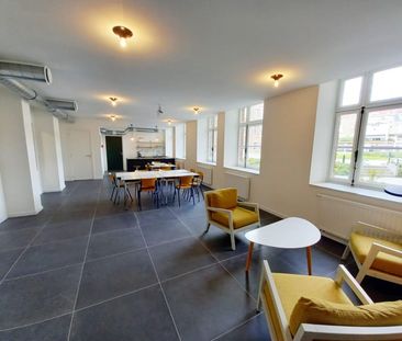 Appartement te huur - Foto 1