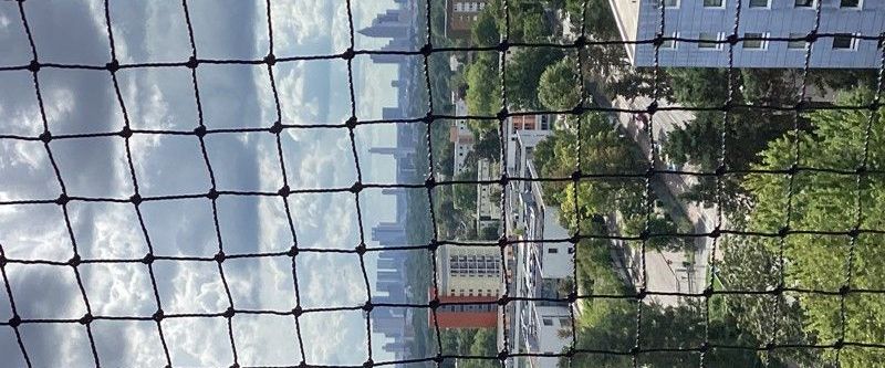 Aussicht auf die Frankfurer Skyline: günstige 1-Zimmer-Single-Wohnung - Photo 1