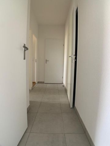 APPARTEMENT T3 66M - Photo 4