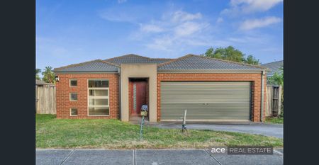 Appealing Family Home in Truganina - Photo 3