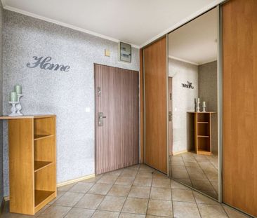 Wolna od zaraz kawalerka, tuż przy stacji metra 38 m² - Zdjęcie 3