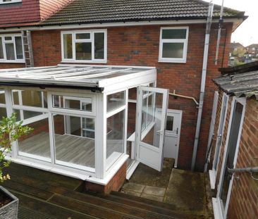 3 bedroom semi-detached house to rent - Photo 6