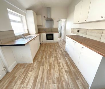Park Drive, Ilkeston, Derbyshire, DE7 - Photo 4
