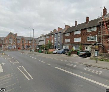 Room in a Shared Flat, Alfreton Road, NG7 - Photo 1