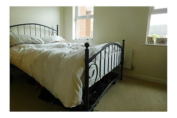 4 bedroom townhouse to rent - Photo 1