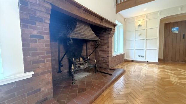 4 bedroom detached house to rent - Photo 1