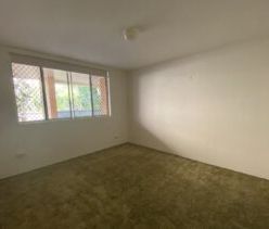 2/8 Kalyan Street SURFERS PARADISE, QLD, 4217 - Photo 3