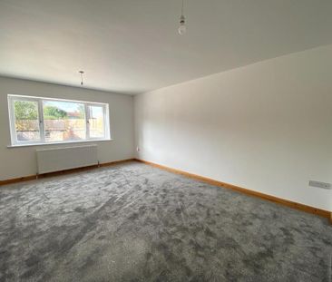 3 bedroom detached house to rent - Photo 6
