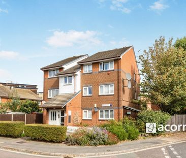 Goodwin Close, Bermondsey, SE16 - Photo 2