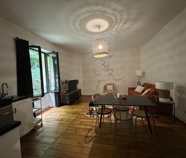 Location Appartement 2 pièces 61m² - Photo 3