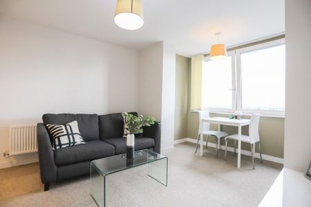 1 bedroom apartment to rent - Photo 2