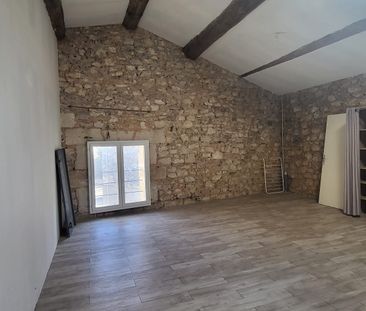 Location Maison 5 pièces 124m² SUSSARGUES 34160 - Photo 3