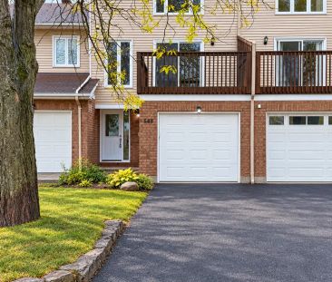 648 Brome Crescent — 3 Bedroom - 2.5 Bathroom - Photo 1