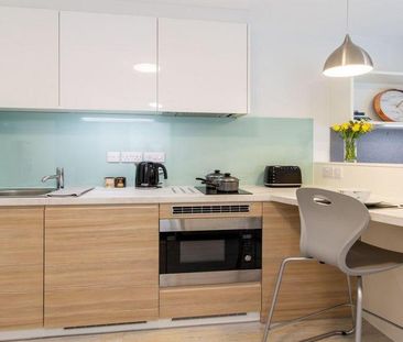 Studio to rent - Photo 6