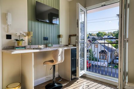 Thundersley Park Road, Benfleet - Photo 3