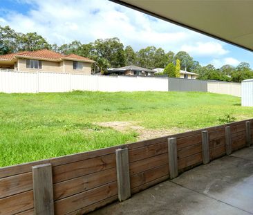 Superb Quality Home in Quiet Location - Photo 3