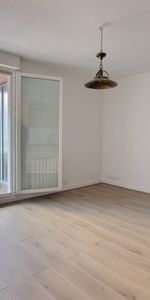 CHAMALIERES - APPARTEMENT T2 - BALCON - PARKING - Photo 4