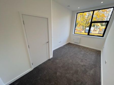 1 bedroom ground floor maisonette to rent - Photo 2