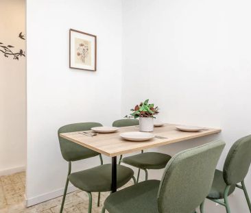Room in a shared 4-bedroom apartment for rent in La Creu del Grau - Photo 2