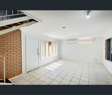 1/59 Paradise Island, Surfers Paradise, Qld 4217 - Photo 4