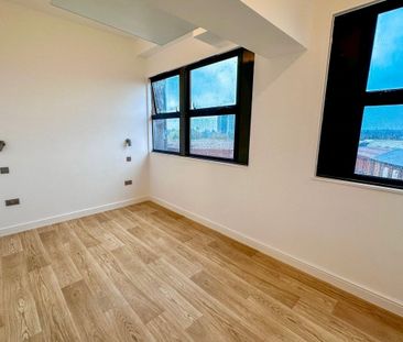Waterside House - Photo 4