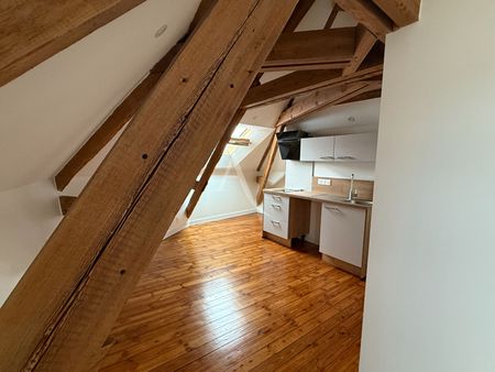 Location appartement 1 pièce, 26.75m², Saintes - Photo 2
