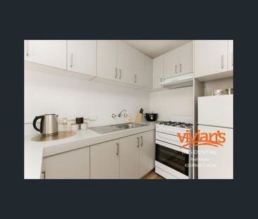 FULLY FURNISHED AND EQUIPPED IN A PRIME LOCATION!! - Photo 3