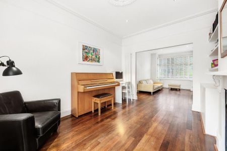 4 bedroom house to rent - Photo 2